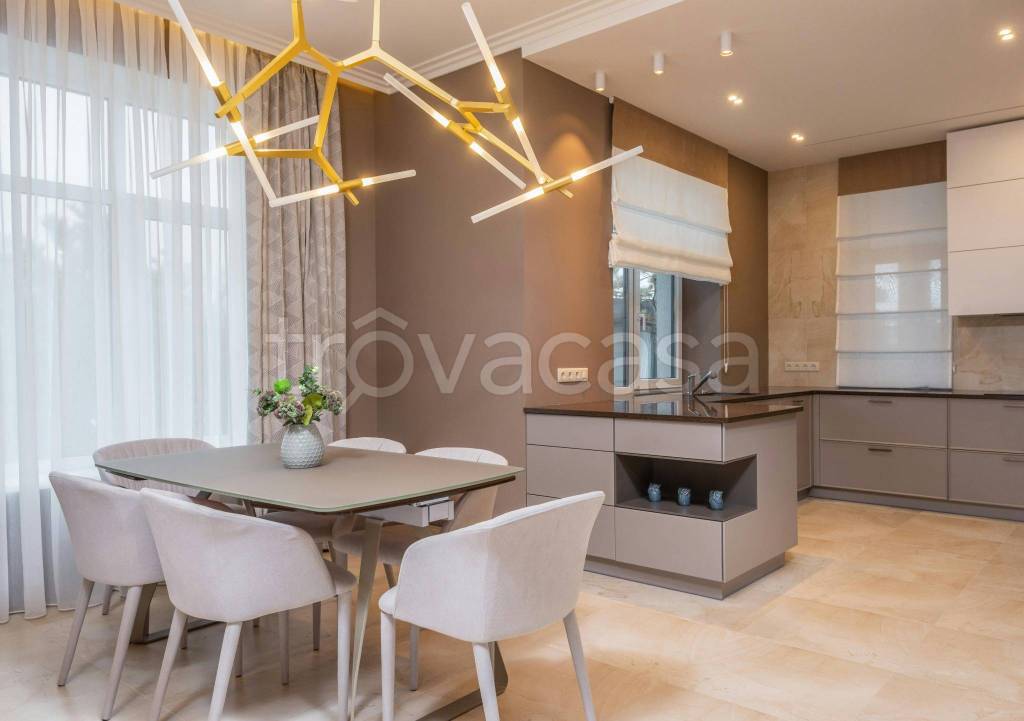 casa indipendente in vendita a Schio