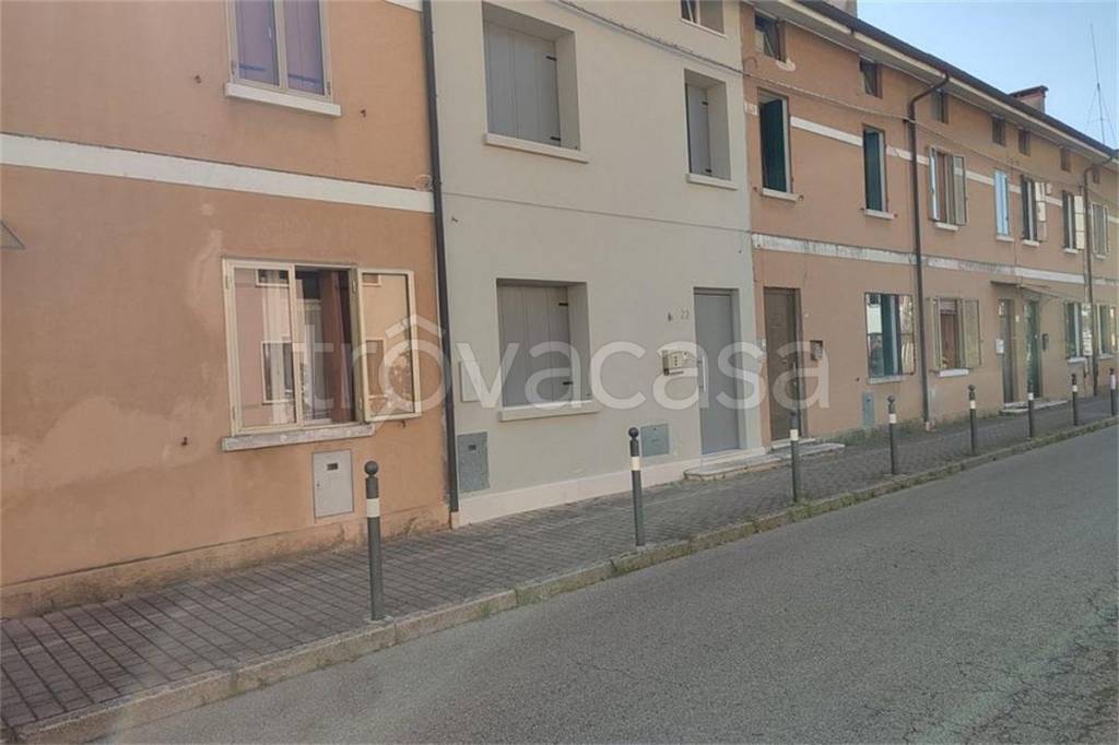 casa indipendente in vendita a Schio