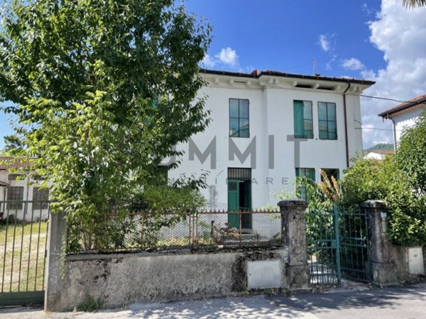 casa indipendente in vendita a Schio