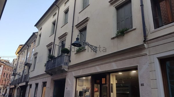 appartamento in vendita a Schio