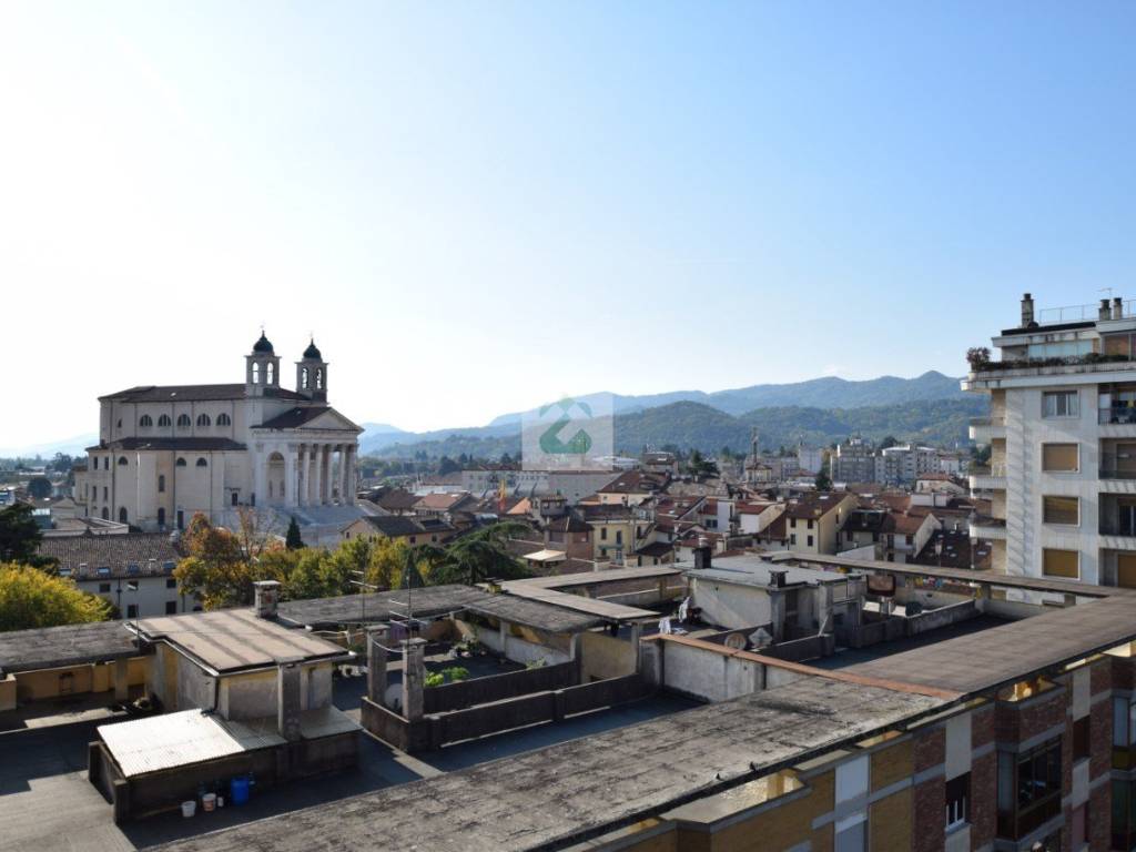 appartamento in vendita a Schio