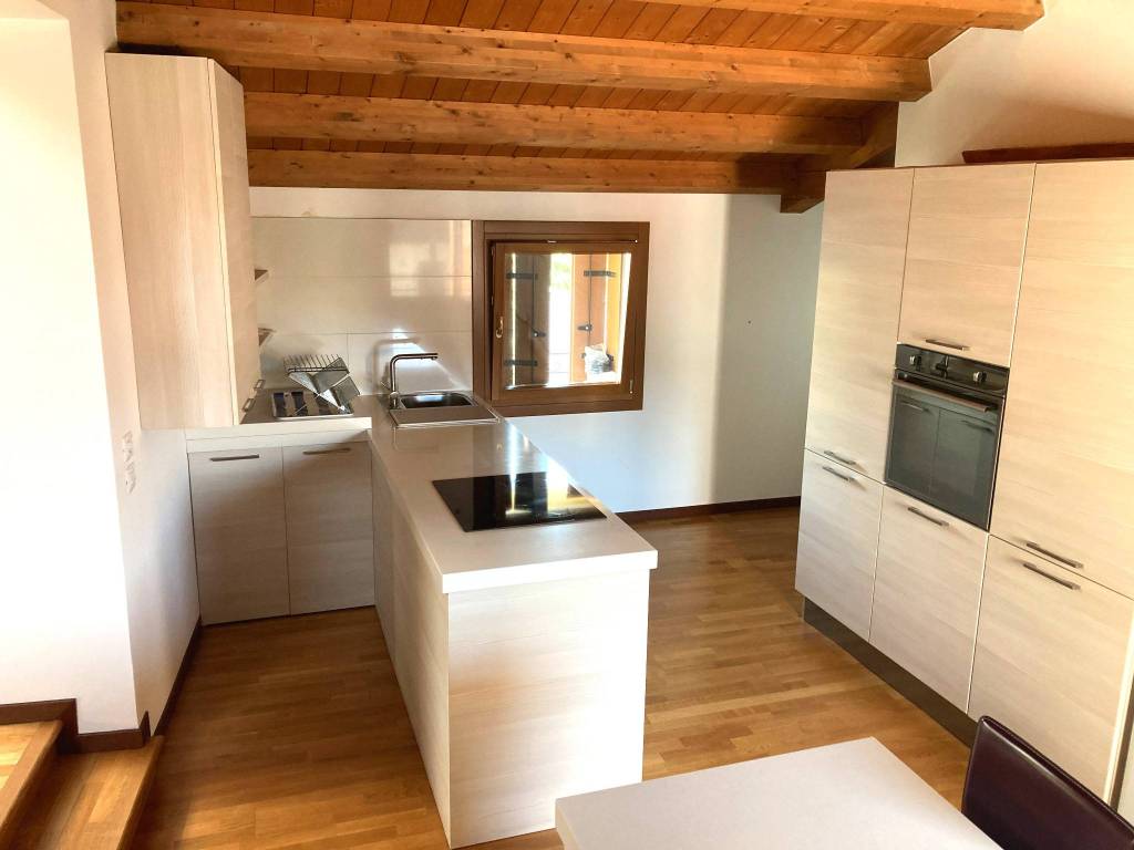 appartamento in vendita a Schio