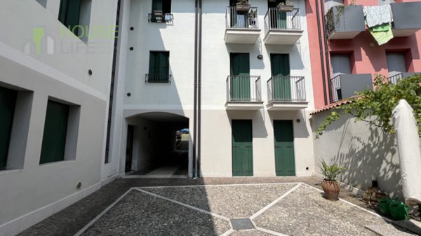 appartamento in vendita a Schio