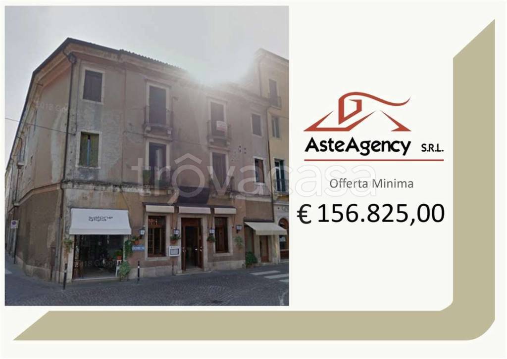 negozio in vendita a Schio