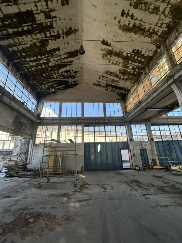 capannone in vendita a Schio