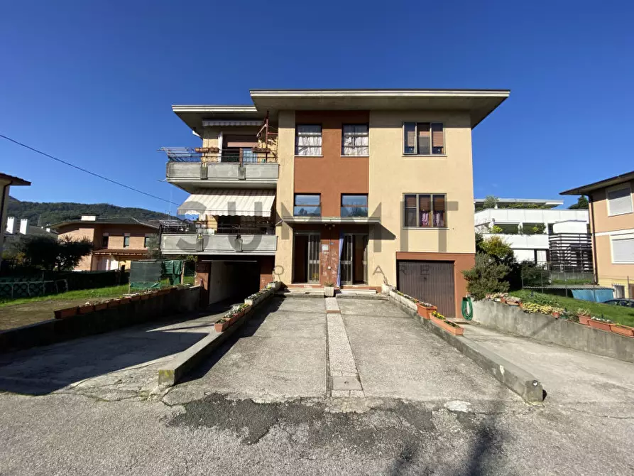 casa indipendente in vendita a Schio in zona Magrè