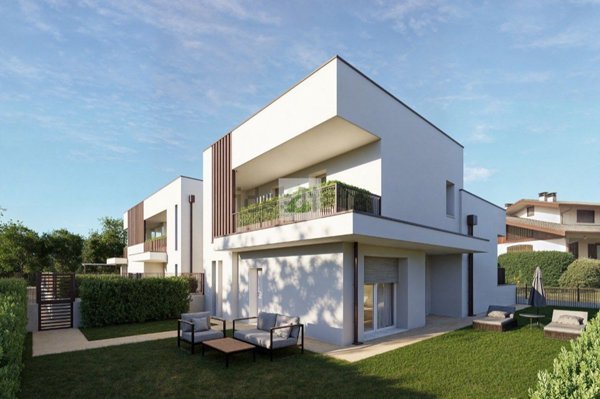 casa indipendente in vendita a Schio in zona Magrè