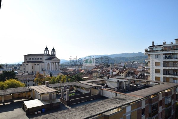 appartamento in vendita a Schio