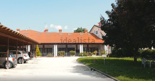 casa indipendente in vendita a Schio in zona Giavenale