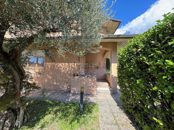 casa indipendente in vendita a Schio