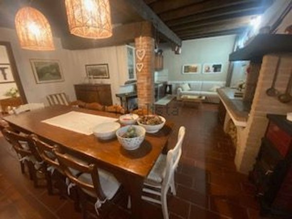 casa indipendente in vendita a Schio in zona Magrè