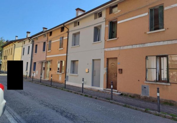 casa indipendente in vendita a Schio