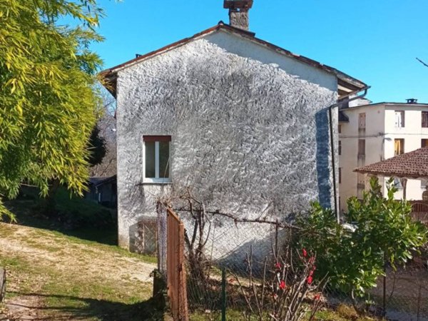 casa indipendente in vendita a Schio in zona Monte Magrè