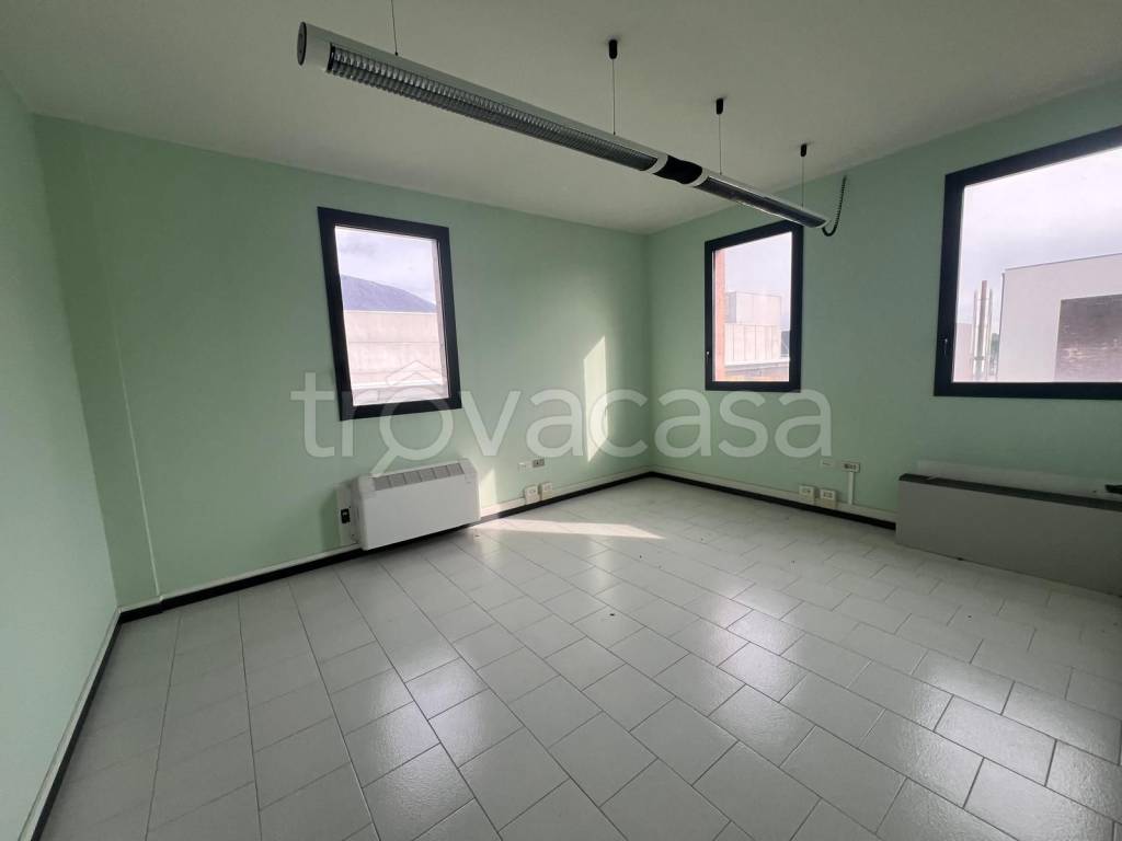 appartamento in vendita a Schio in zona Vegri