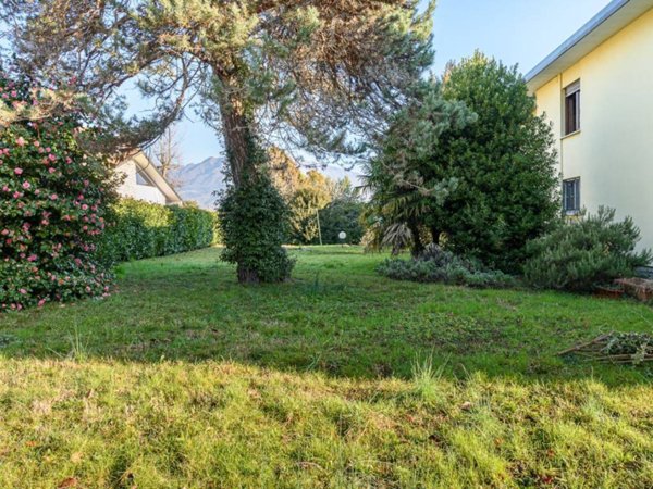 casa indipendente in vendita a Schio in zona Magrè