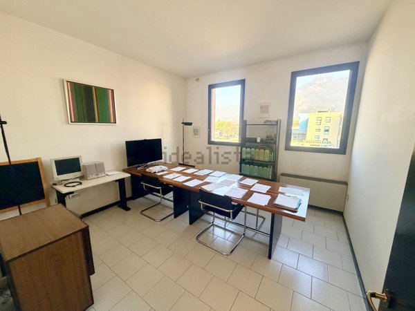 ufficio in vendita a Schio