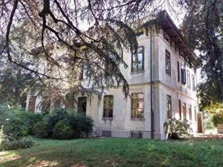 appartamento in vendita a Schio in zona Magrè