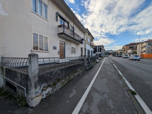 casa indipendente in vendita a Schio