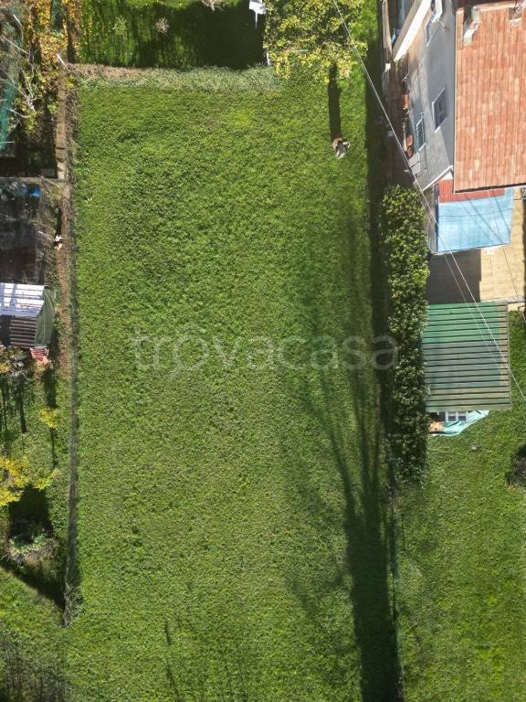 terreno edificabile in vendita a Schio