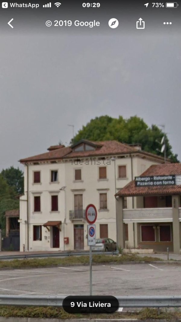 appartamento in vendita a Schio in zona Liviera