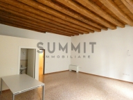 appartamento in vendita a Schio