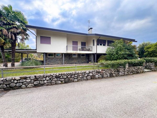 casa indipendente in vendita a Schio