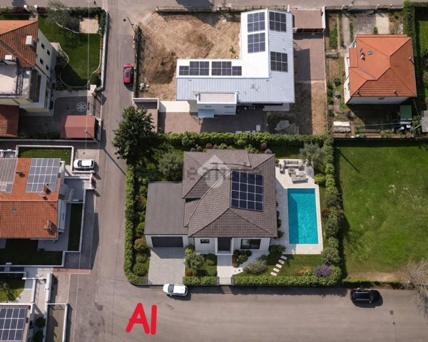 villa in vendita a Schio