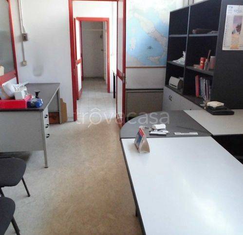 ufficio in vendita a Schio in zona Vegri