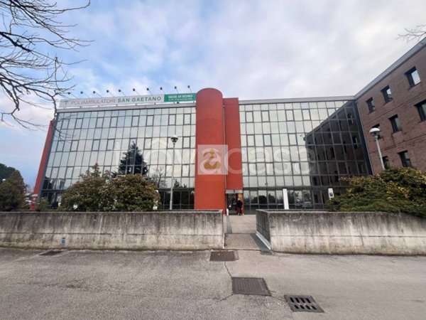 appartamento in vendita a Schio in zona Vegri