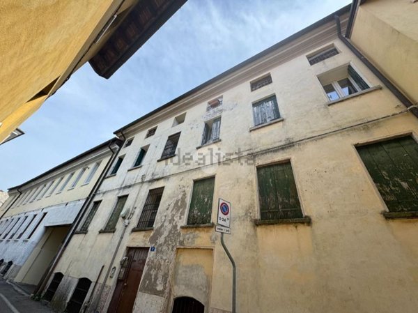 appartamento in vendita a Schio