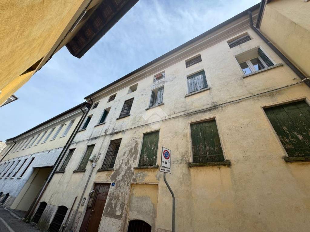 appartamento in vendita a Schio