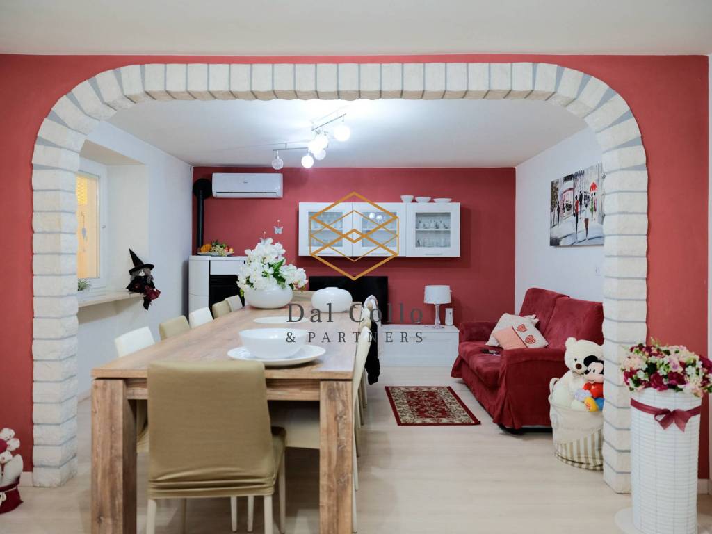 appartamento in vendita a Schio