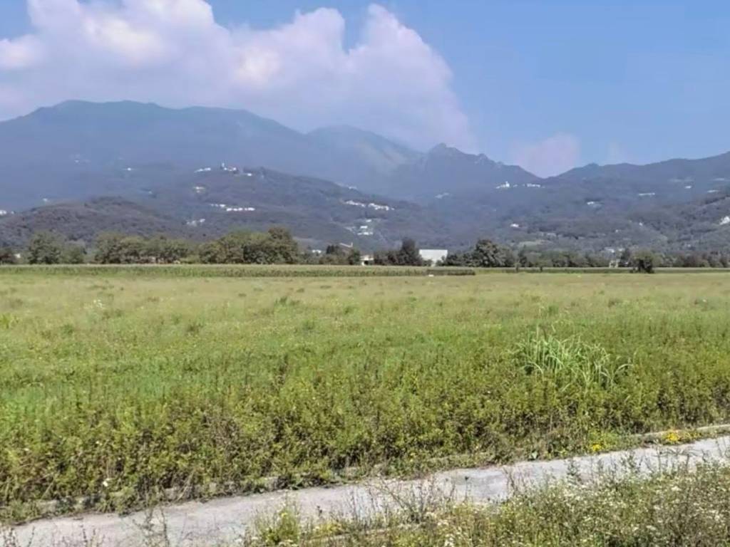 terreno agricolo in vendita a Schio