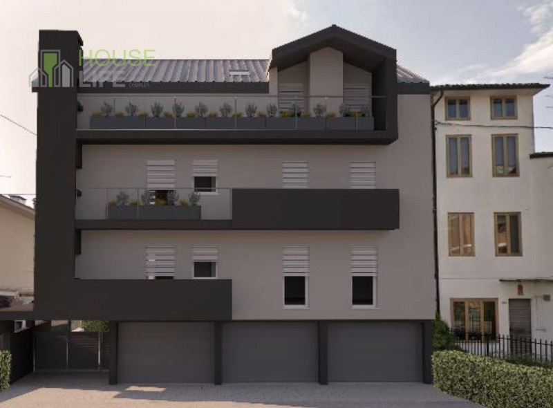 appartamento in vendita a Schio in zona Magrè