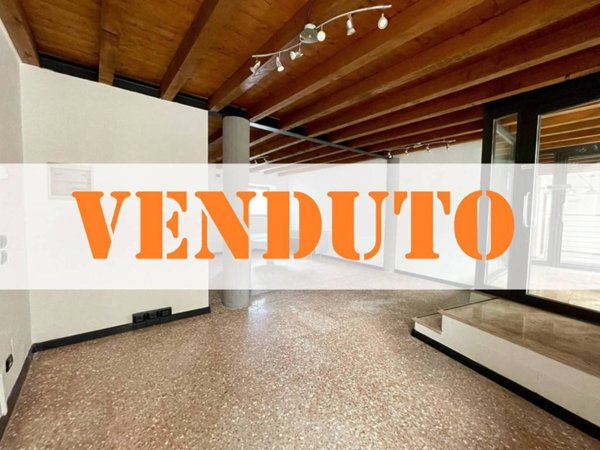 negozio in vendita a Schio