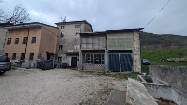 appartamento in vendita a Schio