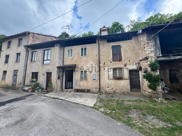 pentavano in vendita a Schio