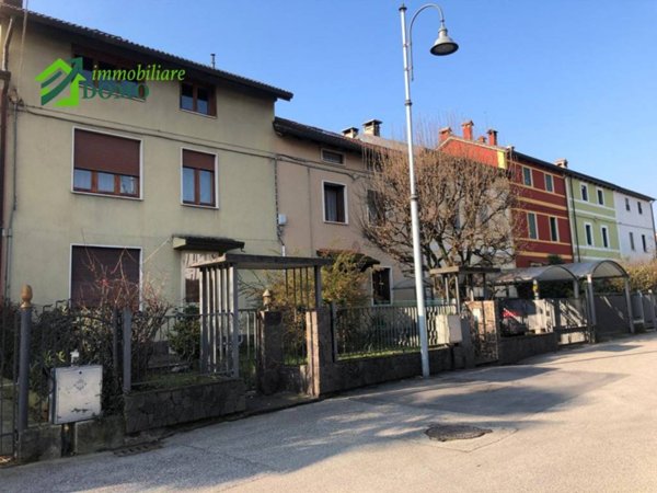 casa indipendente in vendita a Schio in zona Monte Magrè