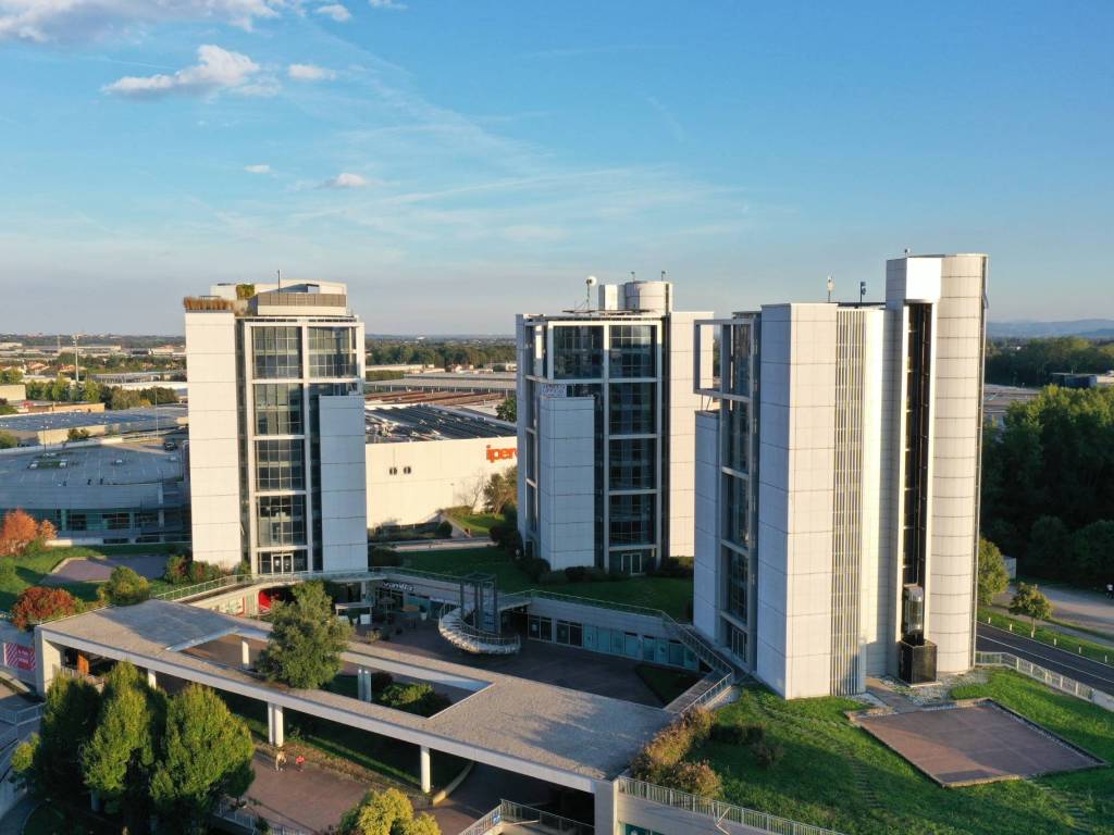 ufficio in vendita a Schio in zona Vegri