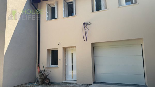 casa semindipendente in vendita a Schio in zona Monte Magrè