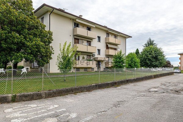 appartamento in vendita a Schio in zona Giavenale