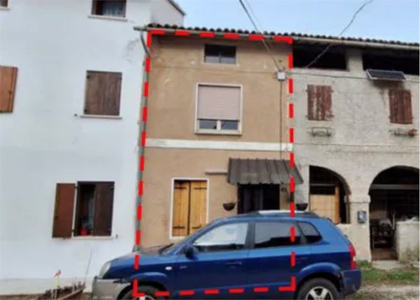 casa indipendente in vendita a Schio in zona Tretto
