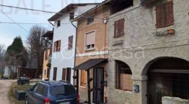 appartamento in vendita a Schio in zona Tretto