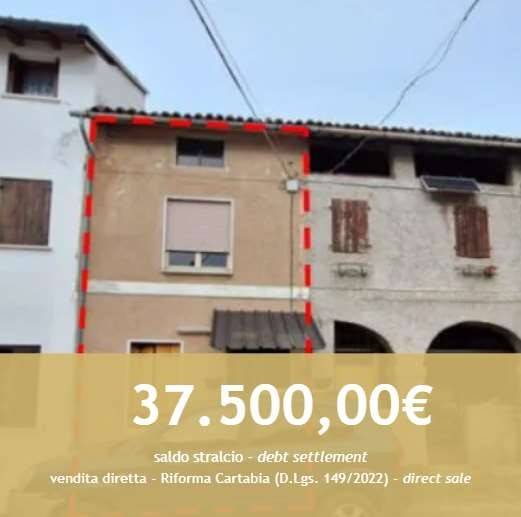casa indipendente in vendita a Schio in zona Tretto