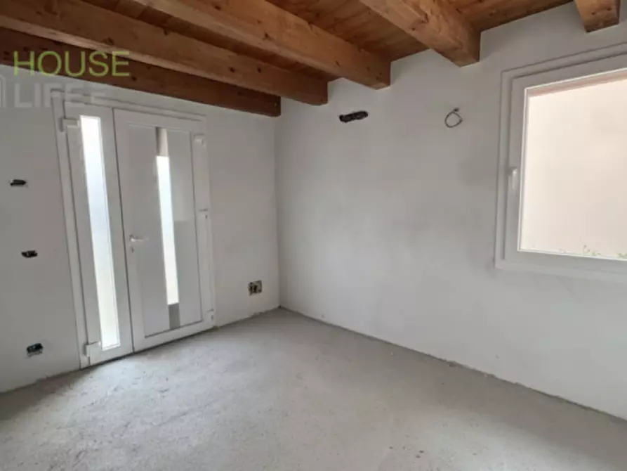 casa indipendente in vendita a Schio in zona Monte Magrè