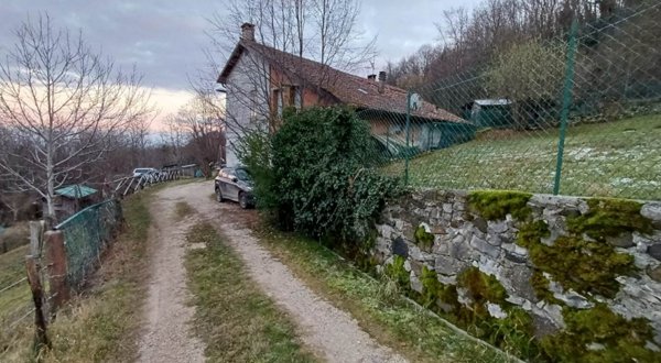 casa indipendente in vendita a Schio in zona Monte Magrè