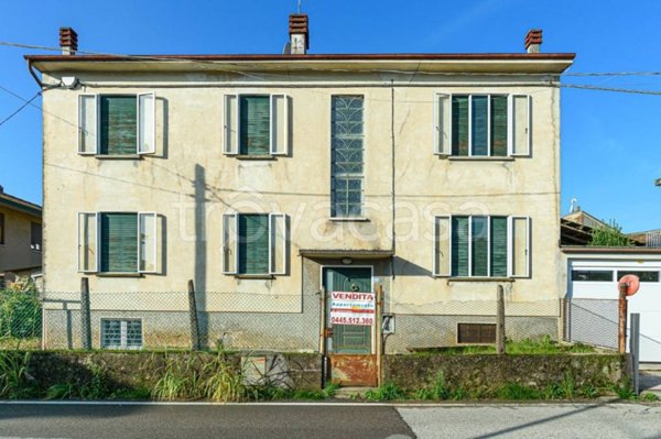 casa indipendente in vendita a Schio in zona Giavenale