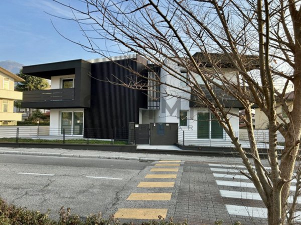 casa indipendente in vendita a Schio