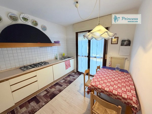casa indipendente in vendita a Schio