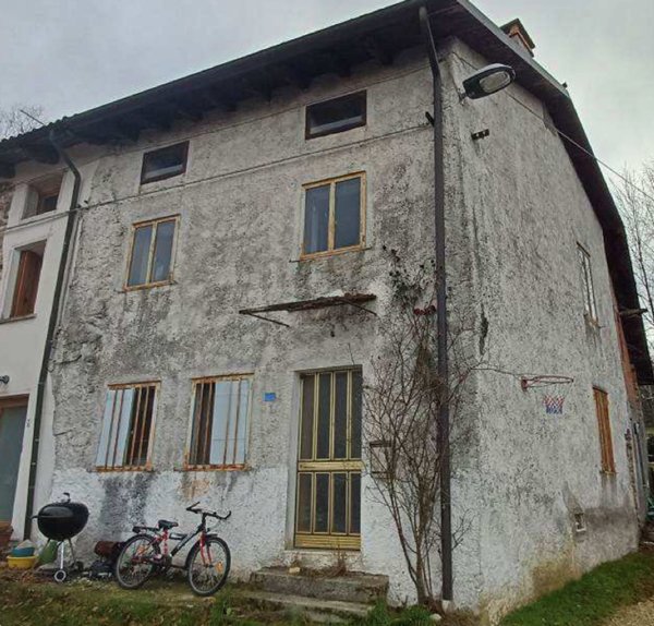 casa indipendente in vendita a Schio